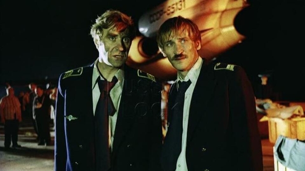 Кадр из фильма «Экипаж»