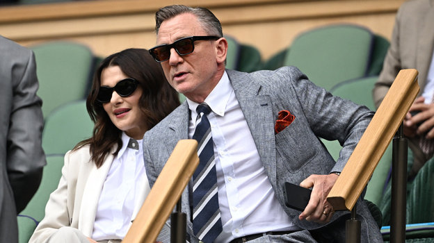 Актеры Дэниел Крейг и Рэйчел Вайс на теннисном матче