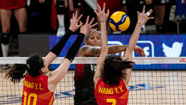 Мелисса Варгас против соперниц из сборной Китая