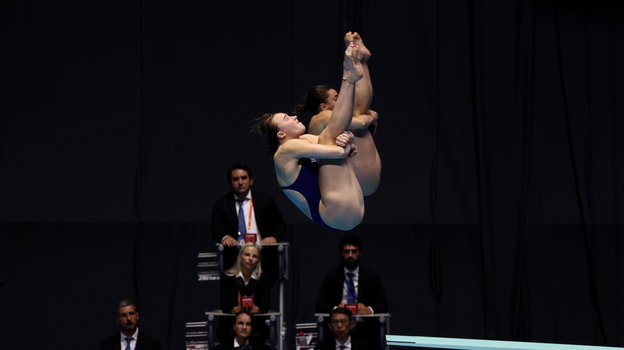 Ясмин Харпер и Скарлетт Мью Дженсен. Ясмин Харпер и Скарлетт Мью Дженсен