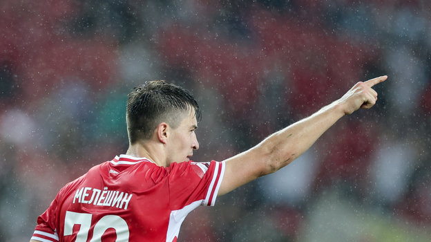 Футболист Павел Мелешин