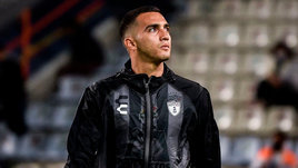 Полузащитник «Пачуки» Луис Чавес.