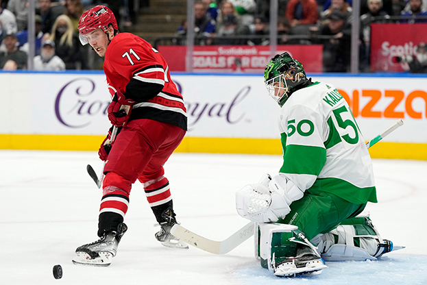 Йеспер Фаст (слева).