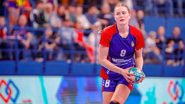 Елена Михайличенко. Гандболистка ЦСКА Елена Михайличенко.