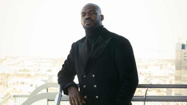 Джон Джонс.