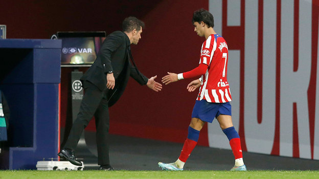 Диего Симеоне и Жоау Феликс.