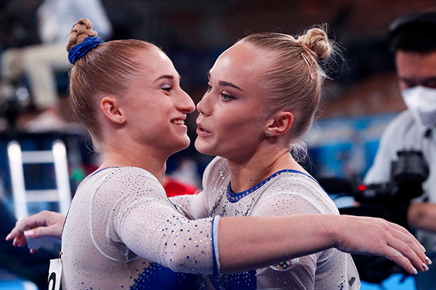 Лилия Ахаимова и Ангелина Мельникова.