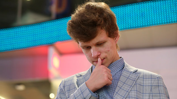 Владислав Артемьев. Шахматист Владислав Артемьев.