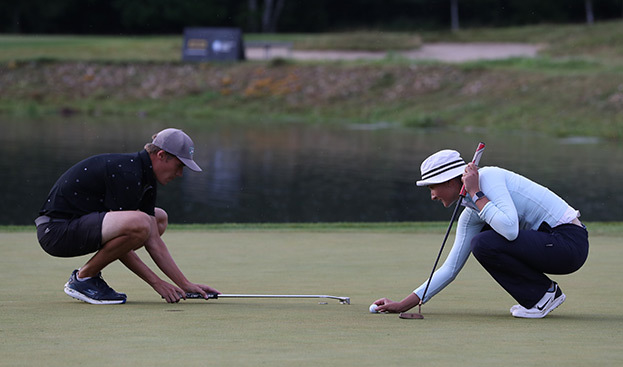 Александра Чекалина и Артем Филаткин.