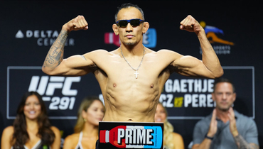 Тони Фергюсон.