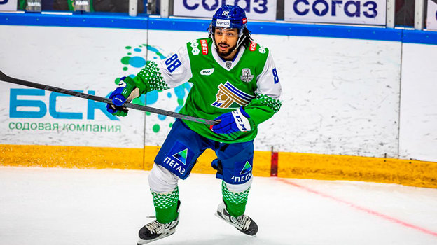 Джош Хо-Сэнг.