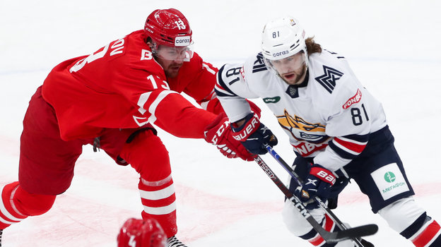 Роман Любимов и Брендэн Лайпсик. Хоккеисты Роман Любимов и Брендэн Лайпсик