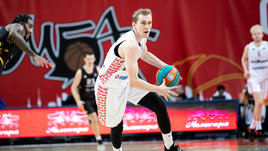 «Всегда иду туда, где не буду чувствовать себя в зоне комфорта». Платонов — о переходе в «Самару» и матчах сборной