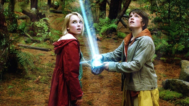 Кадр из фильма «Мост в Террабитию»