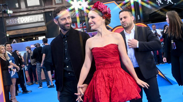 Бенджамина Мильпье и Натали Портман. Бенджамина Мильпье и Натали Портман