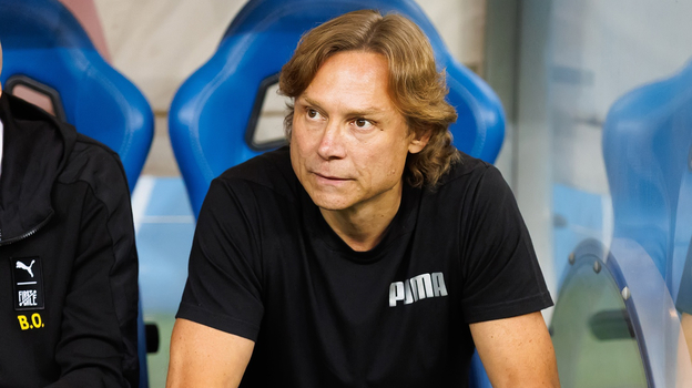 Валерий Карпин.