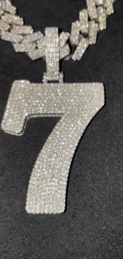 Кулон Винисиуса.