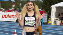 Легкоатлетка Елена Куличенко