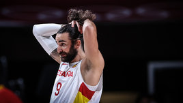 «Решил позаботиться о психическом здоровье». Звездный баскетболист пошел по стопам Симоны Байлз