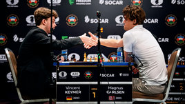 Карлсен спасается в тяжелейшей ситуации, Сарана уничтожил игрока топ-10. Как проходит Кубок мира