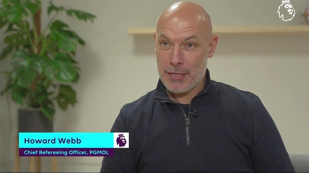 Глава английских арбитров Хоуард Уэбб.