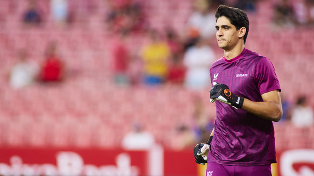 Яссин Буну.