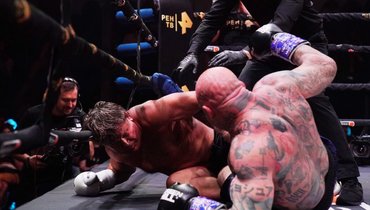 Олег Тактаров против Джеффа Монсона.