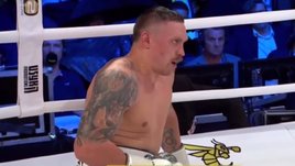 Рефери спас Усика от нокаута? Украинский боксер не мог встать после удара Дюбуа