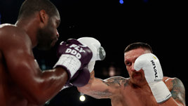 В Британии Усик проиграл бы нокаутом. В Польше он нокаутировал Дюбуа