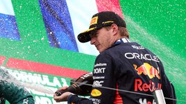 Дождь не смог помешать Ферстаппену. Голландец продлил победную серию на домашнем «Гран-при»