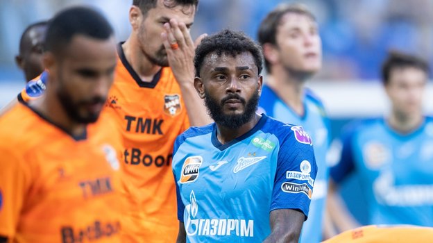 Полузащитник «Зенита» Вендел.