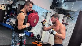 Как драться на голых кулаках умно и побеждать без страшного урона? Секреты тренера по боксу