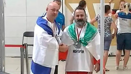 Иранца выгнали из спорта за рукопожатие с израильтянином. Наказали даже его тренера