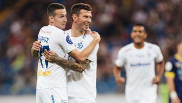 Денис Макаров и Федор Смолов («Динамо»).