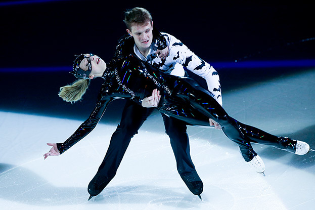 Александра Бойкова и Дмитрий Козловский. Фигуристы Александра Бойкова и Дмитрий Козловский.