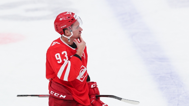 Александр Хохлачев.