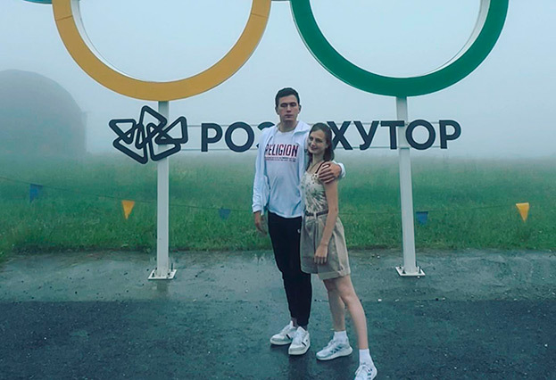 Таисия Собинина и Денис Ходыкин.