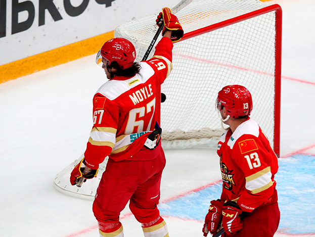 Нолан Мойл.