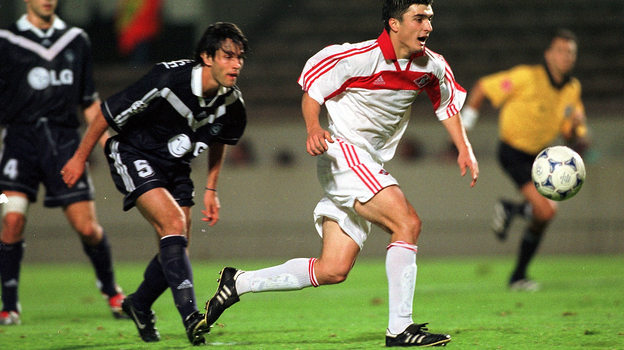 Артем Безродный в игре Лиги Чемпионов «Спартак» — «Бордо» в 1998 году.