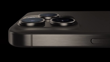 iPhone Pro Titanium.