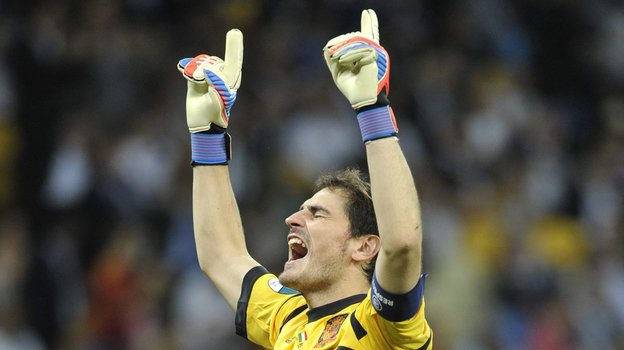 Икер Касильяс. Футболист Икер Касильяс