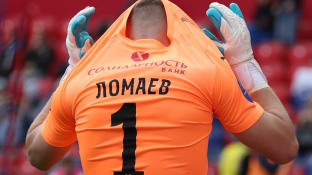 Футболист Иван Ломаев