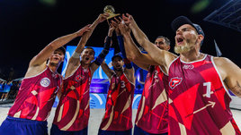 Участники Кубка вызова по пляжному волейболу