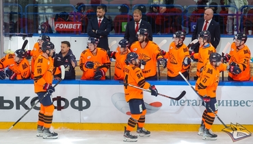 «Металлург».