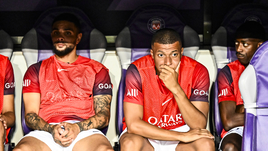 Боссы «ПСЖ» затеяли перестройку, но клуб держится исключительно на Мбаппе. Матч с «Боруссией» станет тяжелым испытанием