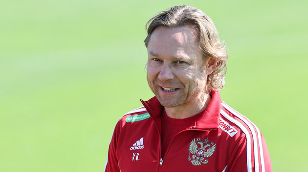Валерий Карпин. Главный тренер сборной России Валерий Карпин