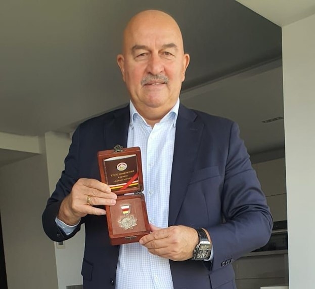 Станислав Черчесов.