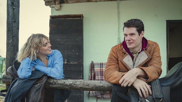 Кадр из сериала.