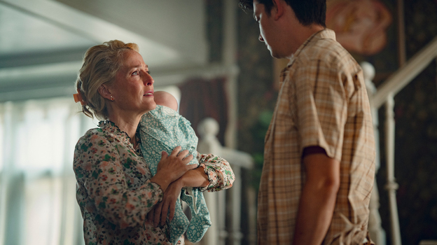 Кадр из сериала.