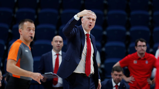 Эмил Райкович. Главный тренер баскетбольного ЦСКА Эмил Райкович.